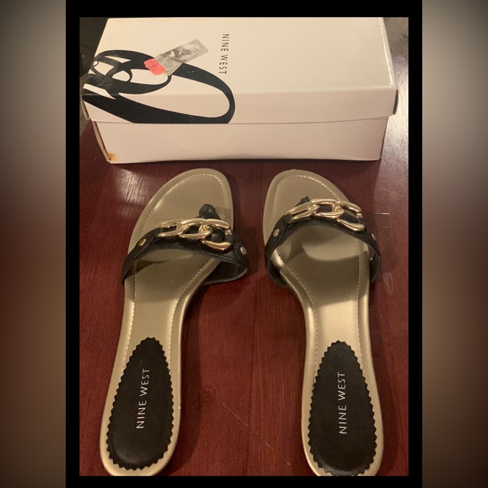 Size 10 Nine West Gold Chain Flat Sandals